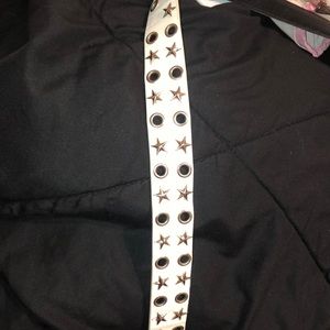 belt with stars